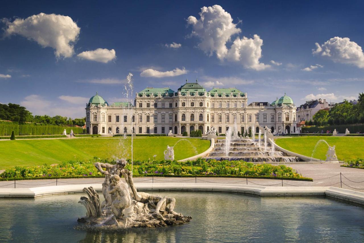 Belvedere Center * Vienna